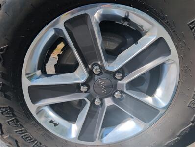 2019 Jeep Wrangler Unlimited Sahara   - Photo 25 - St. Johnsbury, VT 05819