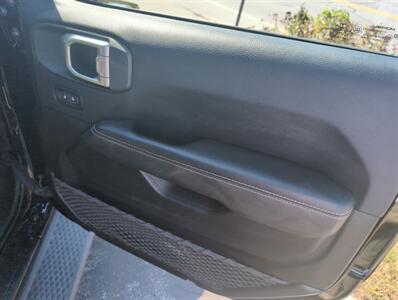 2019 Jeep Wrangler Unlimited Sahara   - Photo 13 - St. Johnsbury, VT 05819