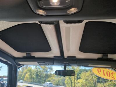 2019 Jeep Wrangler Unlimited Sahara   - Photo 19 - St. Johnsbury, VT 05819