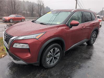 2022 Nissan Rogue SV - Photo 1 - St. Johnsbury, VT 05819