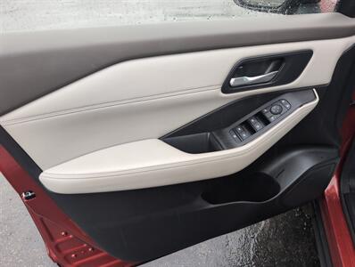 2022 Nissan Rogue SV - Photo 5 - St. Johnsbury, VT 05819