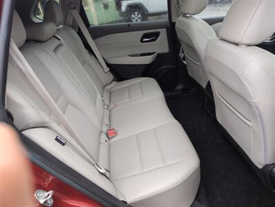 2022 Nissan Rogue SV - Photo 14 - St. Johnsbury, VT 05819