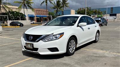 2016 Nissan Altima 2.5 SV NISSAN QUALITY !  FULL SIZE COMFORT ! - Photo 1 - Honolulu, HI 96818