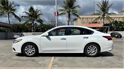 2016 Nissan Altima 2.5 SV NISSAN QUALITY !  FULL SIZE COMFORT ! - Photo 8 - Honolulu, HI 96818