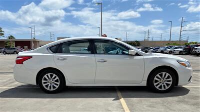 2016 Nissan Altima 2.5 SV NISSAN QUALITY !  FULL SIZE COMFORT ! - Photo 4 - Honolulu, HI 96818