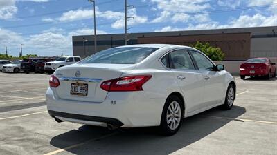 2016 Nissan Altima 2.5 SV NISSAN QUALITY !  FULL SIZE COMFORT ! - Photo 5 - Honolulu, HI 96818