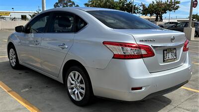 2015 Nissan Sentra S  HARD TO FIND ! MANUAL TRANSMISSION!!! - Photo 3 - Honolulu, HI 96818