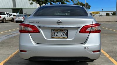 2015 Nissan Sentra S  HARD TO FIND ! MANUAL TRANSMISSION!!! - Photo 5 - Honolulu, HI 96818