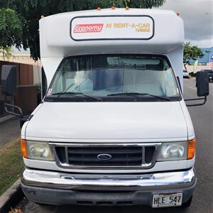 2006 FORD ECONOLINE COMMERCIAL  MOBILE PLAY BUS: Eat Sleep Play Work - Photo 5 - Honolulu, HI 96818