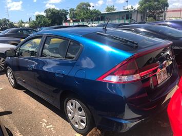 2014 Honda Insight LX  HONDA QUALITY BUILT !  STYLISH BEYOND GREAT ON GAS! - Photo 2 - Honolulu, HI 96818