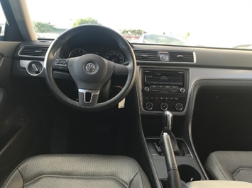 2015 Volkswagen Passat Limited Edition PZEV  RARE FIND ! BEYOND LUXURY ! - Photo 9 - Honolulu, HI 96818