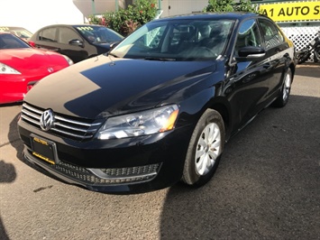 2015 Volkswagen Passat Limited Edition PZEV  RARE FIND ! BEYOND LUXURY ! - Photo 1 - Honolulu, HI 96818