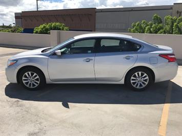 2016 Nissan Altima 2.5  FULL Size Comfort ! - Photo 2 - Honolulu, HI 96818