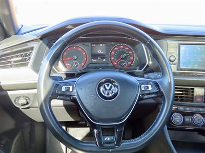 2019 Volkswagen Jetta 1.4T R-Line BEYOND AMAZING! LUXURY LOW MILES ! RARE FIND ! - Photo 15 - Honolulu, HI 96818