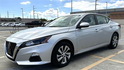 2022 Nissan Altima 2.5 S  SUPER LOW MILES   LIKE NEW - Photo 1 - Honolulu, HI 96818