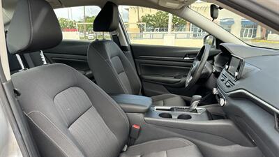 2022 Nissan Altima 2.5 S  SUPER LOW MILES   LIKE NEW - Photo 17 - Honolulu, HI 96818