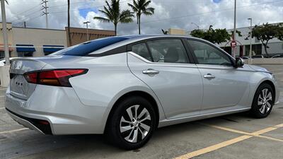 2022 Nissan Altima 2.5 S  SUPER LOW MILES   LIKE NEW - Photo 5 - Honolulu, HI 96818