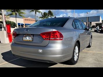 2013 Volkswagen Passat S PZEV  SILVER REFLEX METALLIC MODEL! - Photo 5 - Honolulu, HI 96818