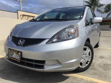 2013 Honda Fit H/B HONDA BUILT QUALITY!  HARD TO FIND ! - Photo 1 - Honolulu, HI 96818