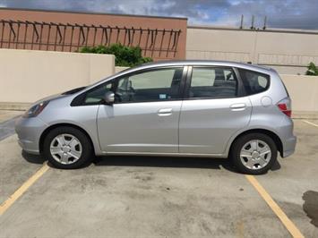 2013 Honda Fit H/B HONDA BUILT QUALITY!  HARD TO FIND ! - Photo 3 - Honolulu, HI 96818