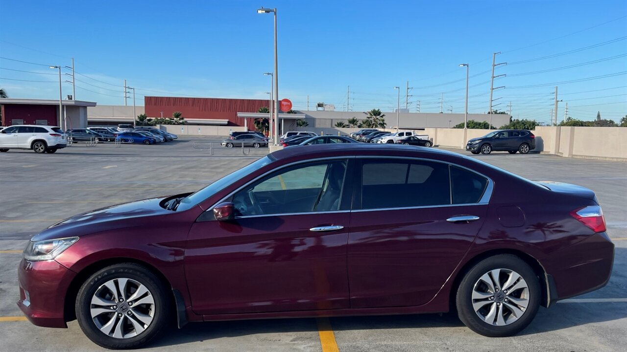 2013 Honda Accord LX photo 2