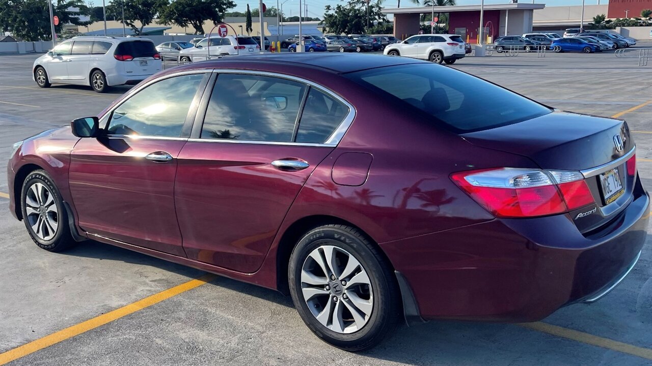 2013 Honda Accord LX photo 3