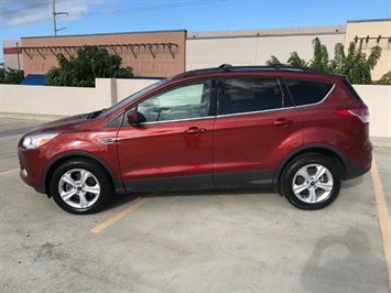 2014 Ford Escape SE  5 SEATS SUV GAS SAVER! - Photo 2 - Honolulu, HI 96818