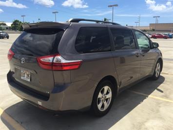 2015 Toyota Sienna LE 8-Passenger  SUPER RELIABLE GAS SAVER TOO! - Photo 4 - Honolulu, HI 96818