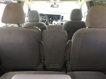 2015 Toyota Sienna LE 8-Passenger  SUPER RELIABLE GAS SAVER TOO! - Photo 22 - Honolulu, HI 96818