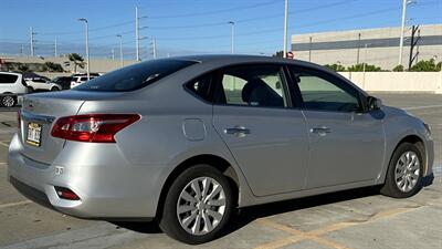 2019 Nissan Sentra S  RELIABLE & COMFORTABLE ! - Photo 5 - Honolulu, HI 96818