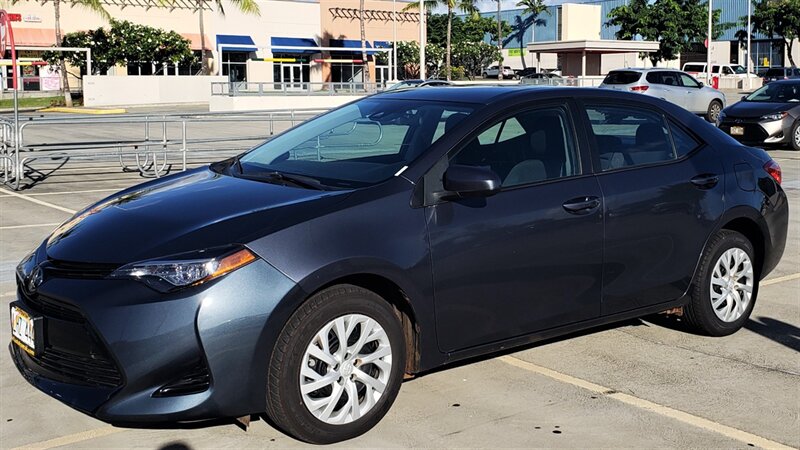 2018 Toyota Corolla LE LE 4dr Sedan