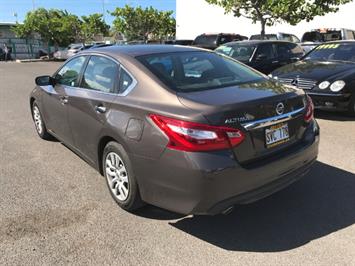 2016 Nissan Altima 2.5 NISSAN QUALITY !  FULL Size Comfort ! - Photo 3 - Honolulu, HI 96818