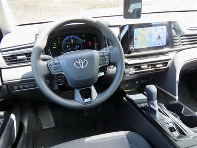 2025 Toyota Camry LE   - Photo 17 - Honolulu, HI 96818