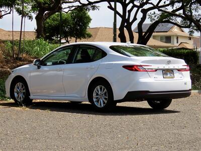 2025 Toyota Camry LE   - Photo 7 - Honolulu, HI 96818