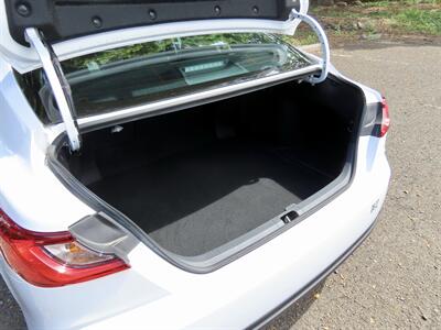 2025 Toyota Camry LE   - Photo 9 - Honolulu, HI 96818
