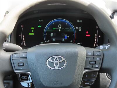 2025 Toyota Camry LE   - Photo 16 - Honolulu, HI 96818