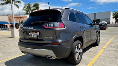 2021 Jeep Cherokee LIMITED PANORAMIC SUNROOF ! LEATHER !  SUPER CHERRY ! SUPER MINT ! SUPER LOW MILES ! - Photo 5 - Honolulu, HI 96818