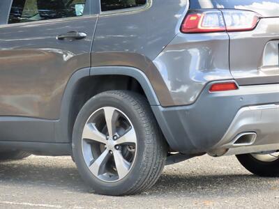 2021 Jeep Cherokee LIMITED  SUPER CHERRY ! SUPER MINT ! SUPER LOW MILES ! - Photo 8 - Honolulu, HI 96818