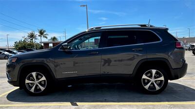 2021 Jeep Cherokee LIMITED PANORAMIC SUNROOF ! LEATHER !  SUPER CHERRY ! SUPER MINT ! SUPER LOW MILES ! - Photo 2 - Honolulu, HI 96818