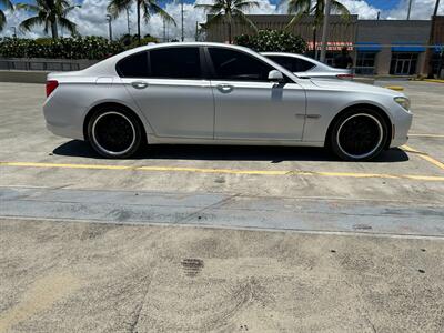 2011 BMW 740i  SUPER LOW MILES! THE BOSS ! BEYOND STYLE & ELEGANCE ! - Photo 4 - Honolulu, HI 96818