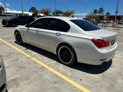 2011 BMW 740i  SUPER LOW MILES! THE BOSS ! BEYOND STYLE & ELEGANCE ! - Photo 5 - Honolulu, HI 96818