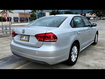 2013 Volkswagen Passat S PZEV   - Photo 5 - Honolulu, HI 96818