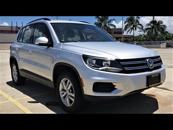 2015 Volkswagen Tiguan SUV 5 SEATER  LOW MILES  German Precision  *****WE FINANCE***** - Photo 3 - Honolulu, HI 96818