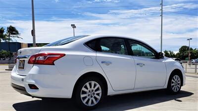 2018 Nissan Sentra NISSAN QUALITY BUILT !  MIDSIZE COMFORT ! GAS SAVER ! - Photo 6 - Honolulu, HI 96818