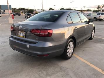 2016 Volkswagen Jetta 1.4T S GERMAN PRECISION DESIGNED !  AWESOME SPORTY RIDE ! AFFORDABLE ! - Photo 4 - Honolulu, HI 96818