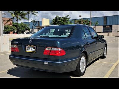 2000 Mercedes-Benz E 320  LUXURY COMFORT & STYLE ! - Photo 5 - Honolulu, HI 96818