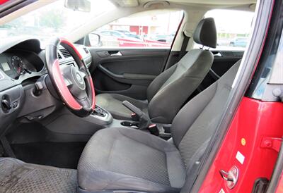 2012 Volkswagen Jetta SPORT RED ROCKET !  VERY VERY AFFORDABLE ! - Photo 11 - Honolulu, HI 96818