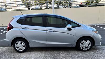 2020 Honda Fit LX  HONDA QUALITY BUILT !  RELIABLE QUALITY GAS SAVER ! - Photo 6 - Honolulu, HI 96818