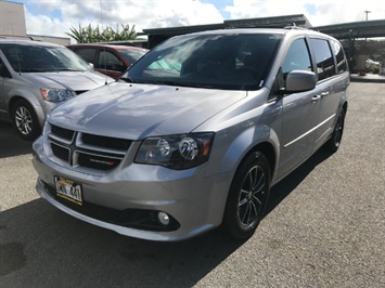 2016 Dodge Grand Caravan R/T  7 PASSENGER  AFFORDABLE. LOW MILES! - Photo 1 - Honolulu, HI 96818