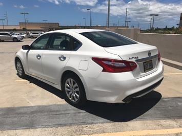 2016 Nissan Altima 2.5 S  RELIABLE & COMFORTABLE ! - Photo 3 - Honolulu, HI 96818